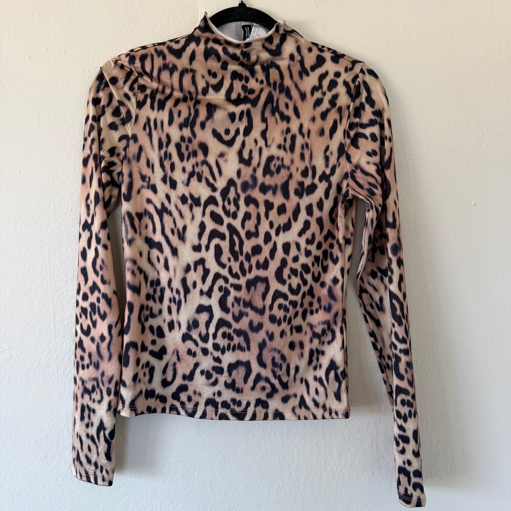 H&M Divided Animal Print long sleeve mock neck top